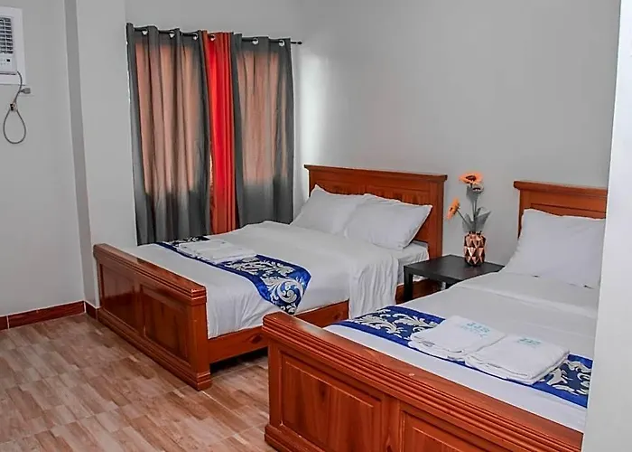 Jjs And Hotel 3*